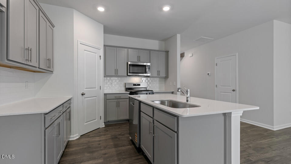 5207 Powell Townes Way Raleigh, NC 27604 - Photo 7 of 32
