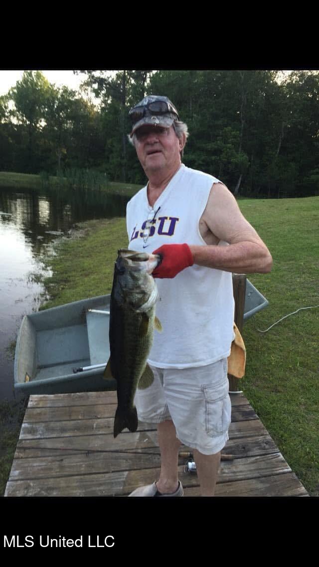 627 Magnolia Road Lumberton, MS 39455 - Photo 44 of 46 IMG_7366%281%29