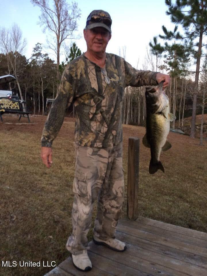 627 Magnolia Road Lumberton, MS 39455 - Photo 46 of 46 IMG_7365