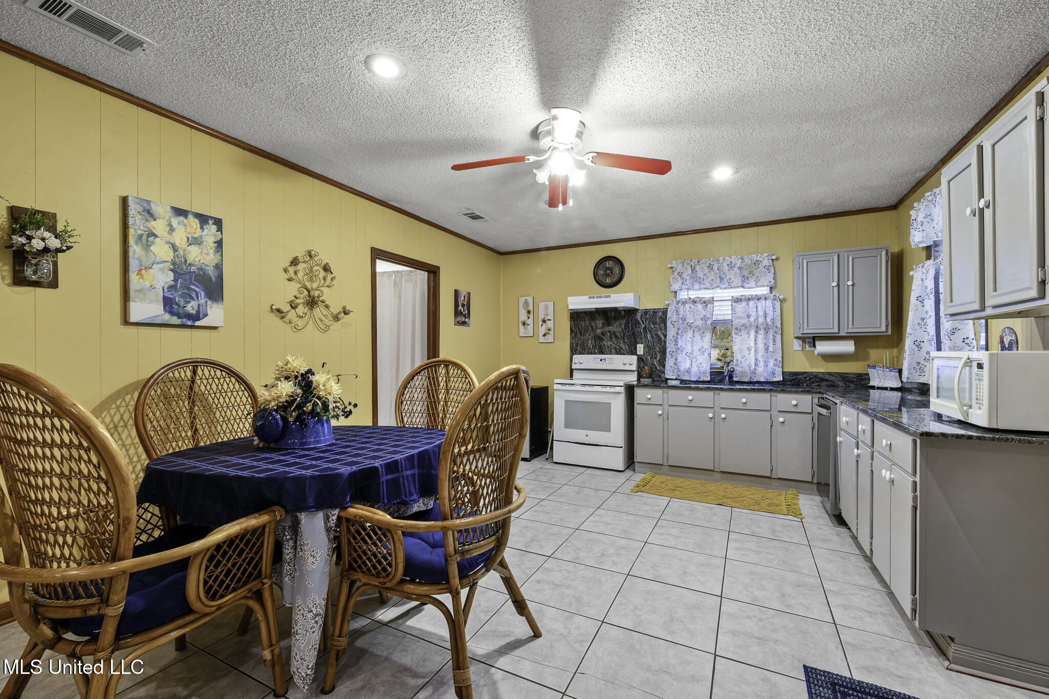 627 Magnolia Road Lumberton, MS 39455 - Photo 7 of 46 LPEMagnolia-7