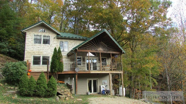 536 Bluestone Wild Road Banner Elk, NC 28604 - Photo 17 of 25 Gallery Image 17
