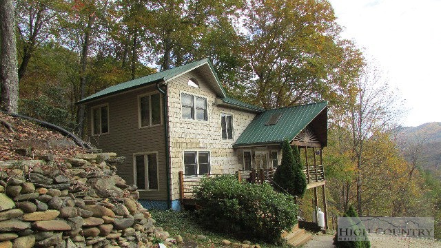 536 Bluestone Wild Road Banner Elk, NC 28604 - Photo 2 of 25 Gallery Image 2