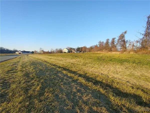 $84,900 | 1269 Lakeshore Terrace, Newfane, NY 14008