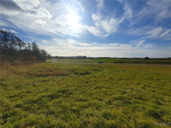 $84,900 | 1269 Lakeshore Terrace, Newfane, NY 14008