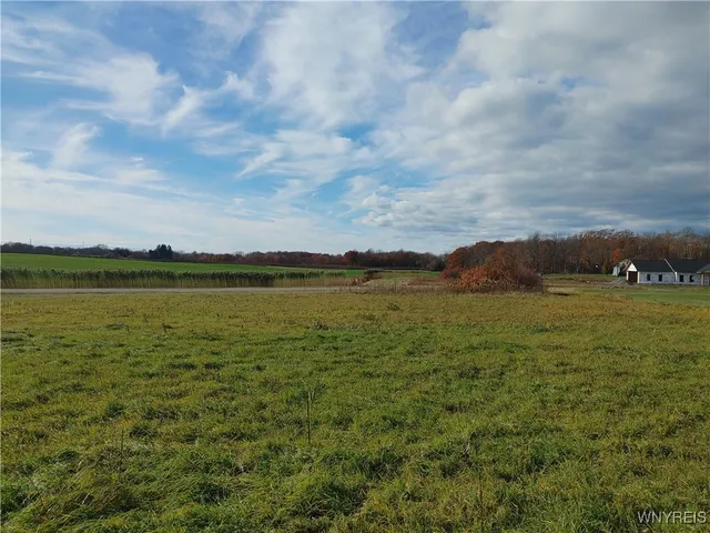 $84,900 | 1269 Lakeshore Terrace, Newfane, NY 14008