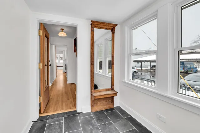 $649,000 | 511 Highland Avenue, Oak Park, IL 60304