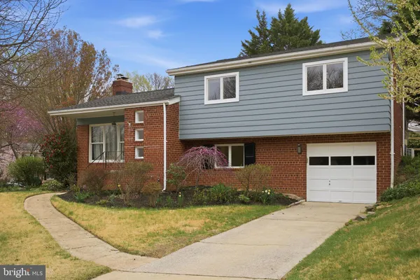 $1,300,000 | 7713 Massena Road, Bethesda, MD 20817