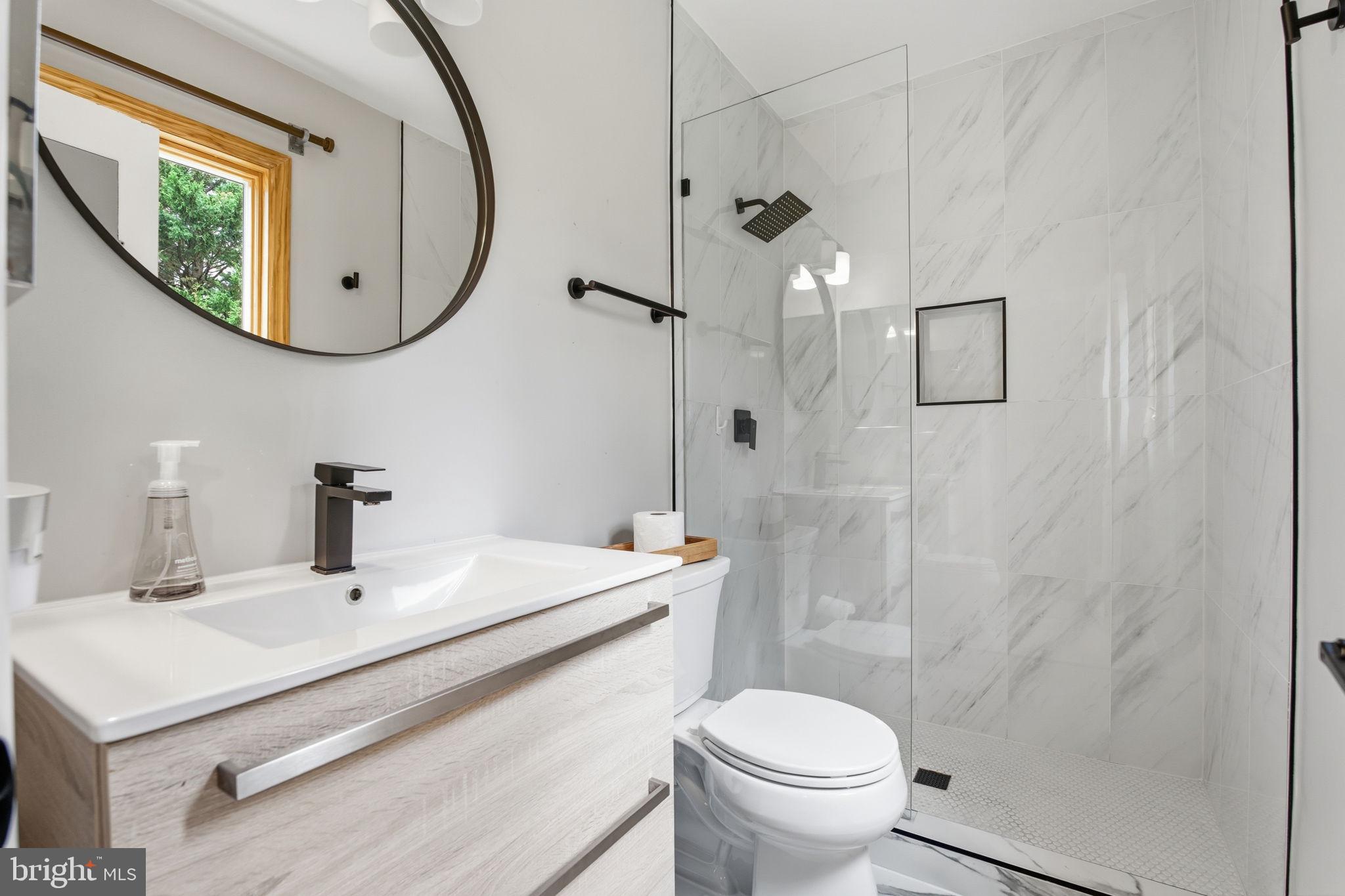 7713 Massena Road Bethesda, MD 20817 - Photo 18 of 34