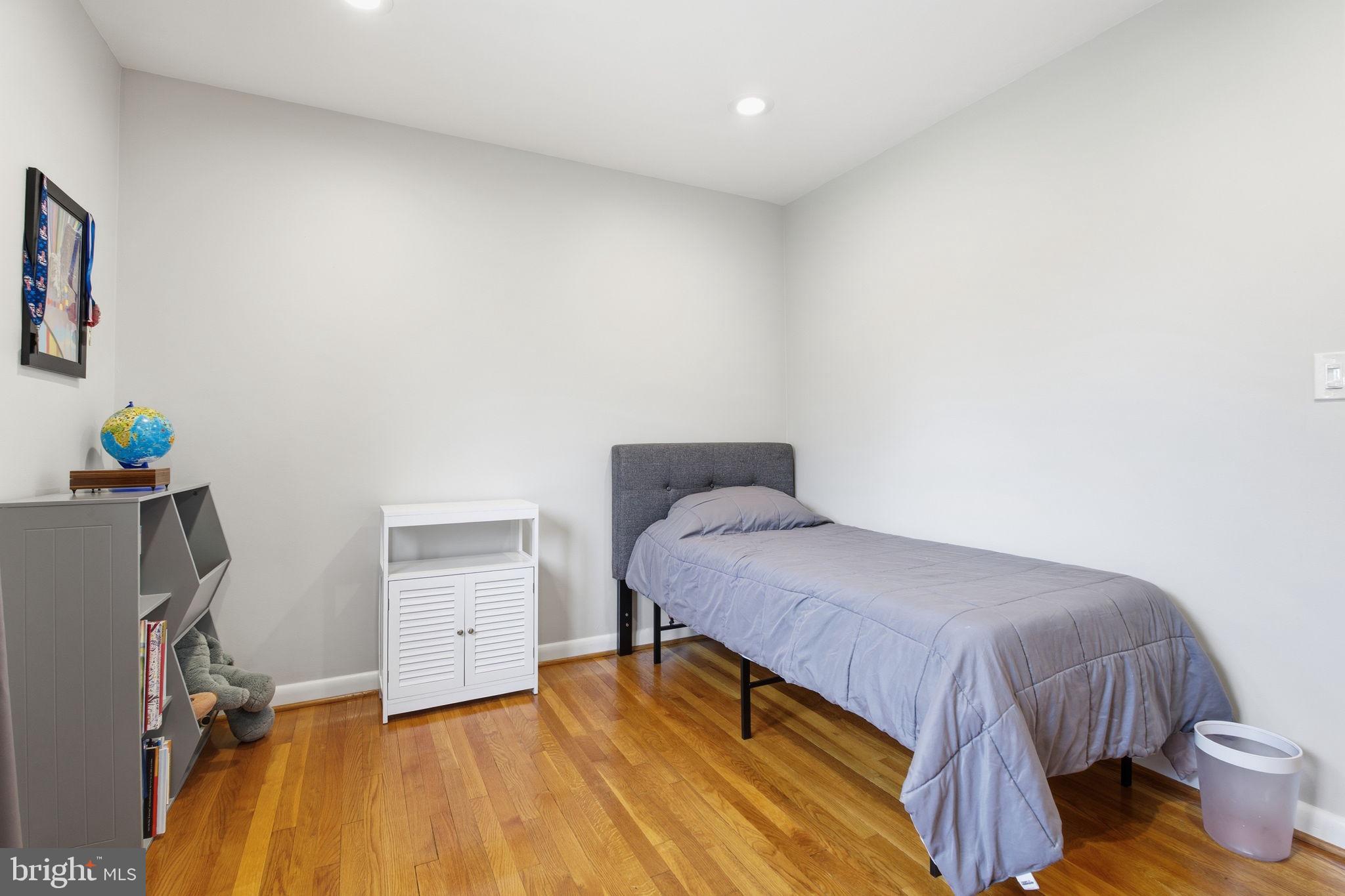 7713 Massena Road Bethesda, MD 20817 - Photo 24 of 34