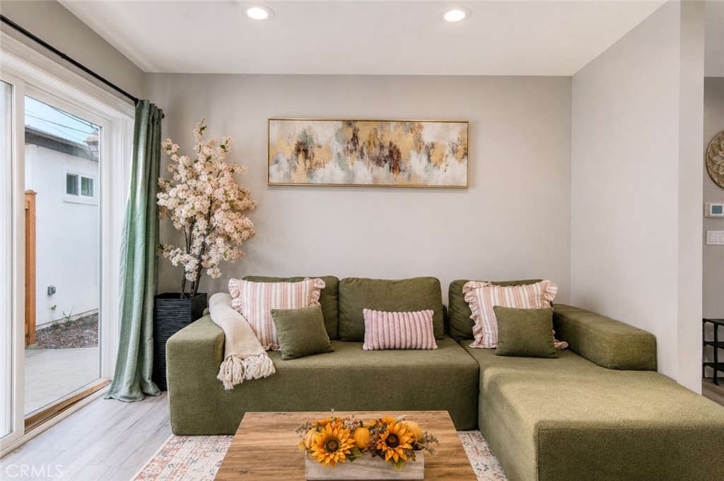 11307 Jane Way Stanton, CA 90680 - Photo 8 of 50