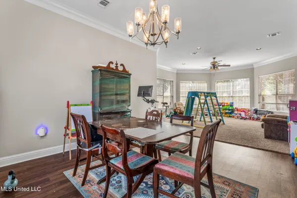 $450,000 | 2013 Rue Ulysse, Biloxi, MS 39531