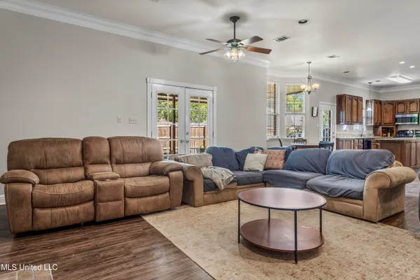 $450,000 | 2013 Rue Ulysse, Biloxi, MS 39531
