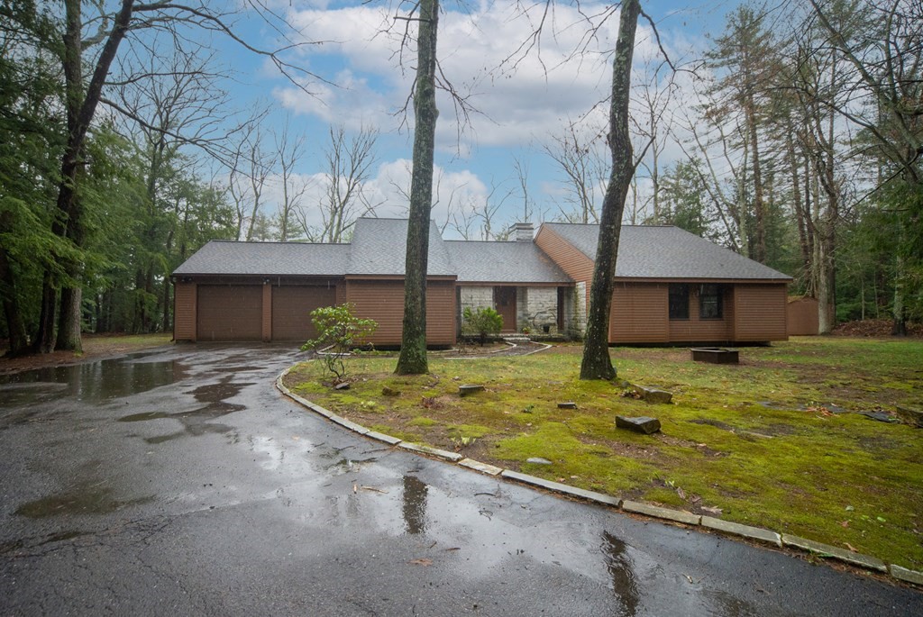 11 Perry Road Orange, MA 01364 - Photo 1 of 42 Gallery Image 1