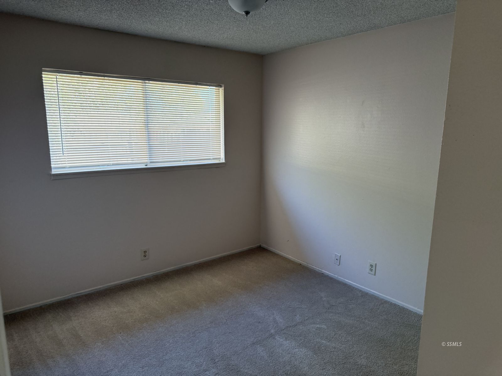 736 Commercial Avenue Ridgecrest, CA 93555 - Photo 12 of 30