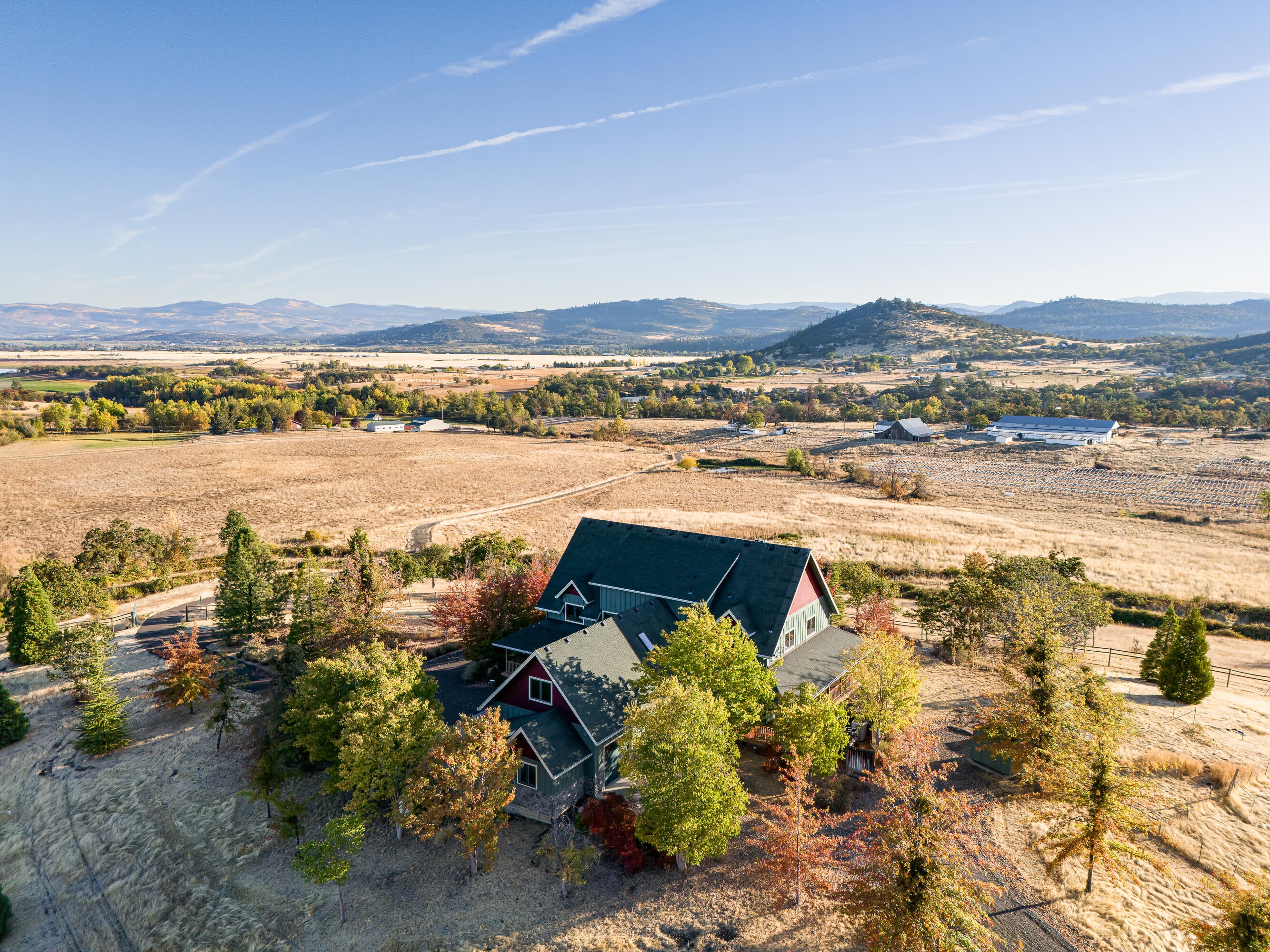 1820 Dry Creek Road Eagle Point, OR 97524 - Photo 1 of 64 7