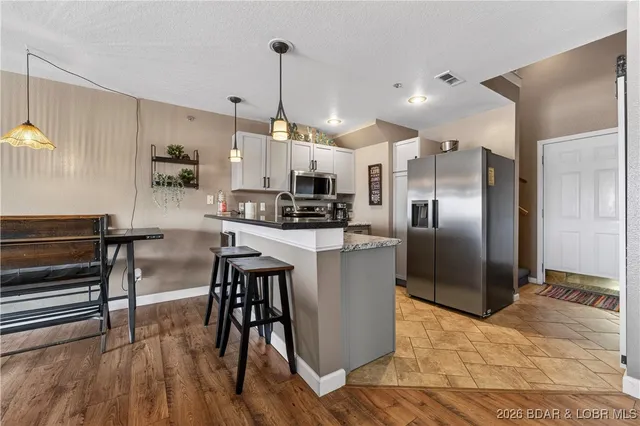 $365,000 | 1481 Ledges Drive, Unit 943, Osage Beach, MO 65065