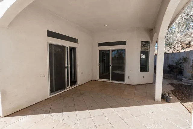 a view of a large space in front of house