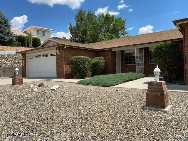 $1,665 | 1273 Barzona Avenue, Unit B, Dewey, AZ 86327