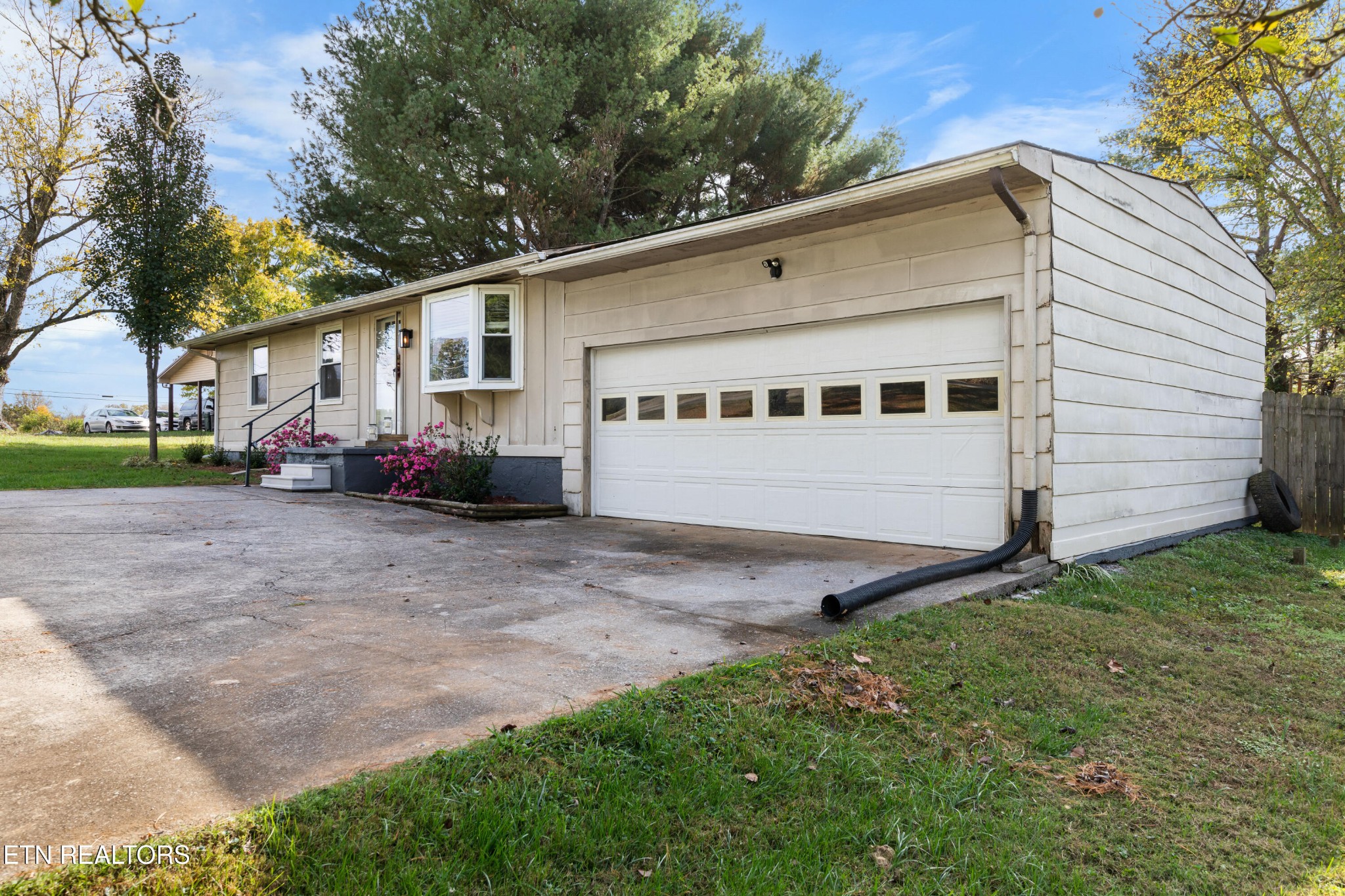 2229 Grey Ridge Road Maryville, TN 37801 - Photo 4 of 20 Gallery Image 4