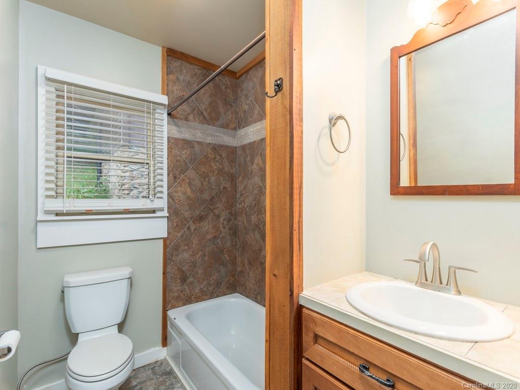 152 Mills Branch Road Sylva, NC 28779 - Photo 14 of 19 Gallery Image 14