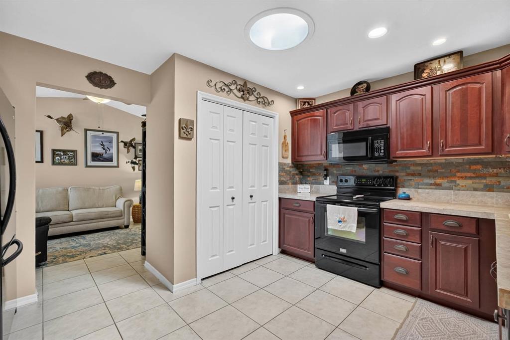 8 Jasmine Run Ormond Beach, FL 32174 - Photo 12 of 74