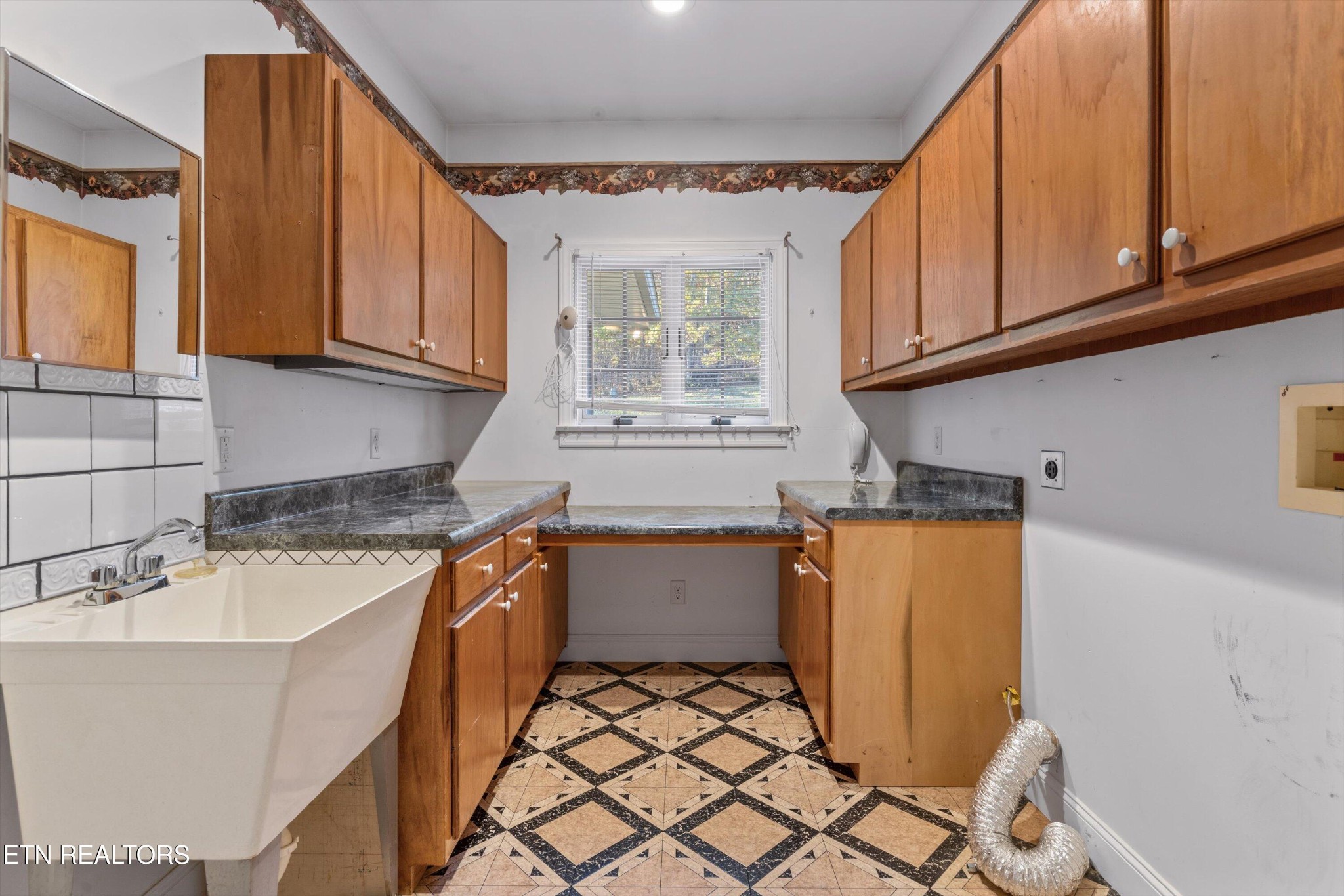 500 Myers Road Rutledge, TN 37861 - Photo 21 of 51 Gallery Image 21