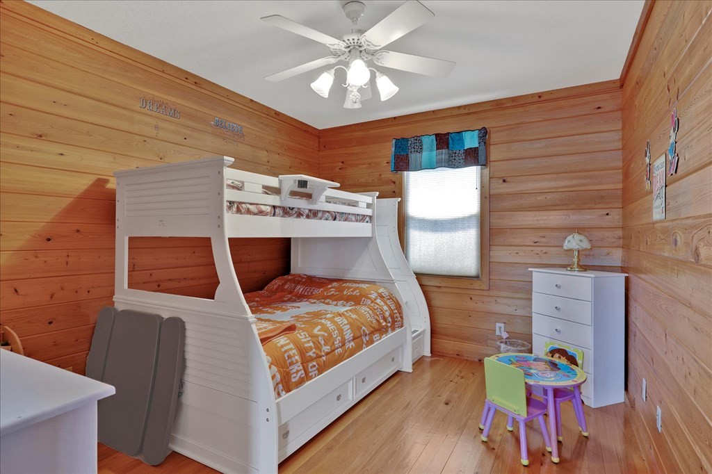 2571 Jim Henry Road Dandridge, TN 37725 - Photo 12 of 35 Gallery Image 12