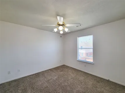 $320,000 | 4112 Seminole Drive, Pearland, TX 77584