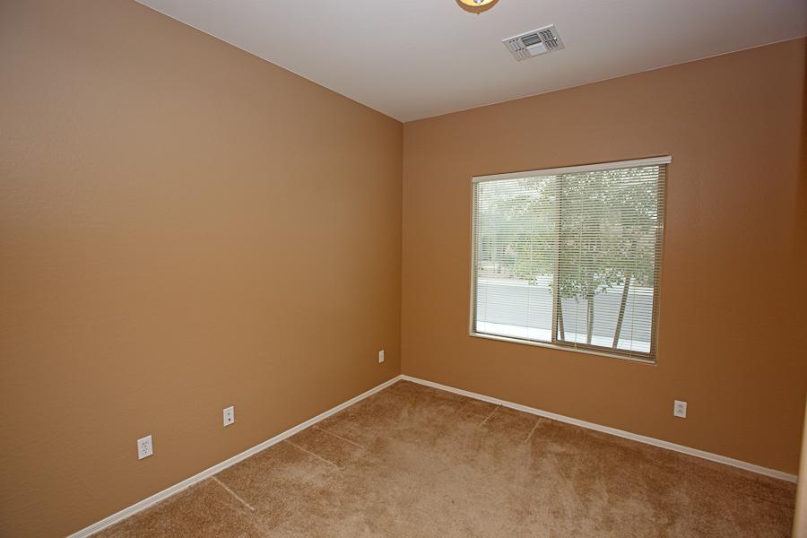 7347 West Millerton Way Florence, AZ 85132 - Photo 11 of 11 7347 W Millerton Way-Den