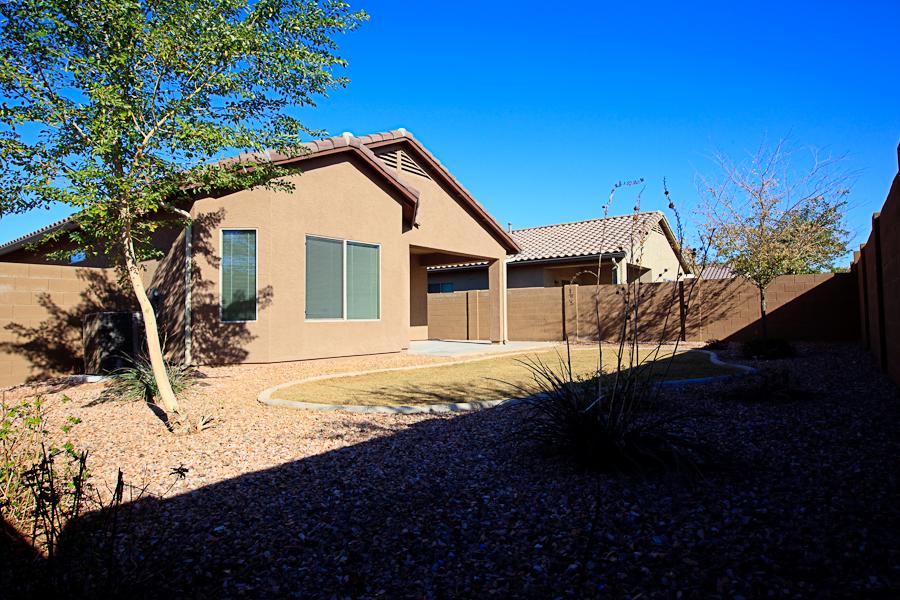 7347 West Millerton Way Florence, AZ 85132 - Photo 2 of 11 7347 W Millerton Way-Back Yard