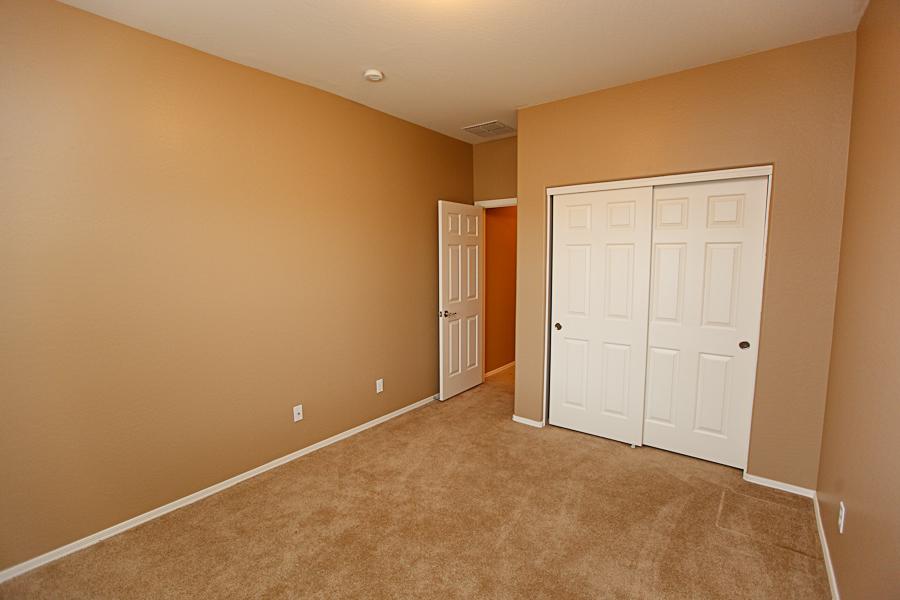 7347 West Millerton Way Florence, AZ 85132 - Photo 9 of 11 7347 W Millerton Way-Bedroom
