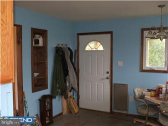 262 Pointville Road Pemberton, NJ 08068 - Photo 9 of 11 Living Room