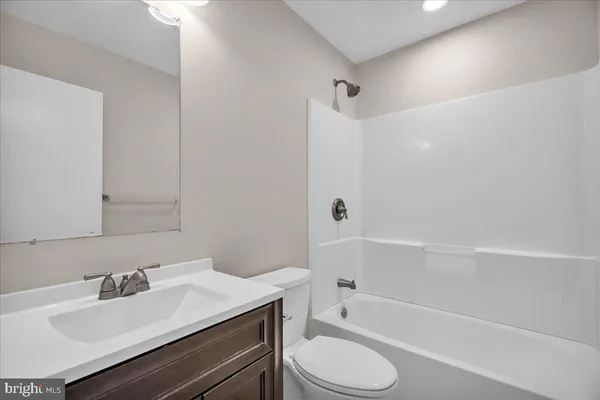 $2,975 | 38 Burgundy Drive, Marlton, NJ 08053