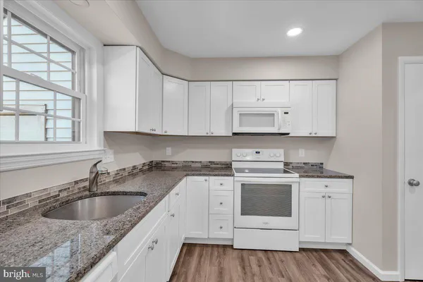 $2,975 | 38 Burgundy Drive, Marlton, NJ 08053