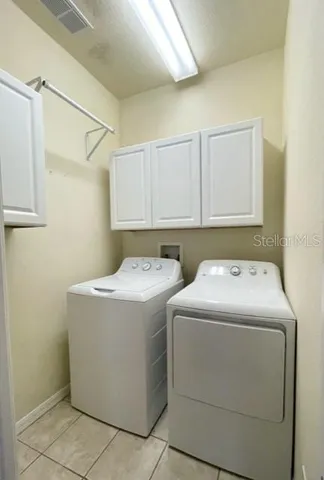 $2,875 | 9114 Oak Pride Court, Tampa, FL 33647