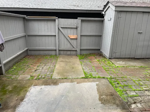 a view of outdoor space