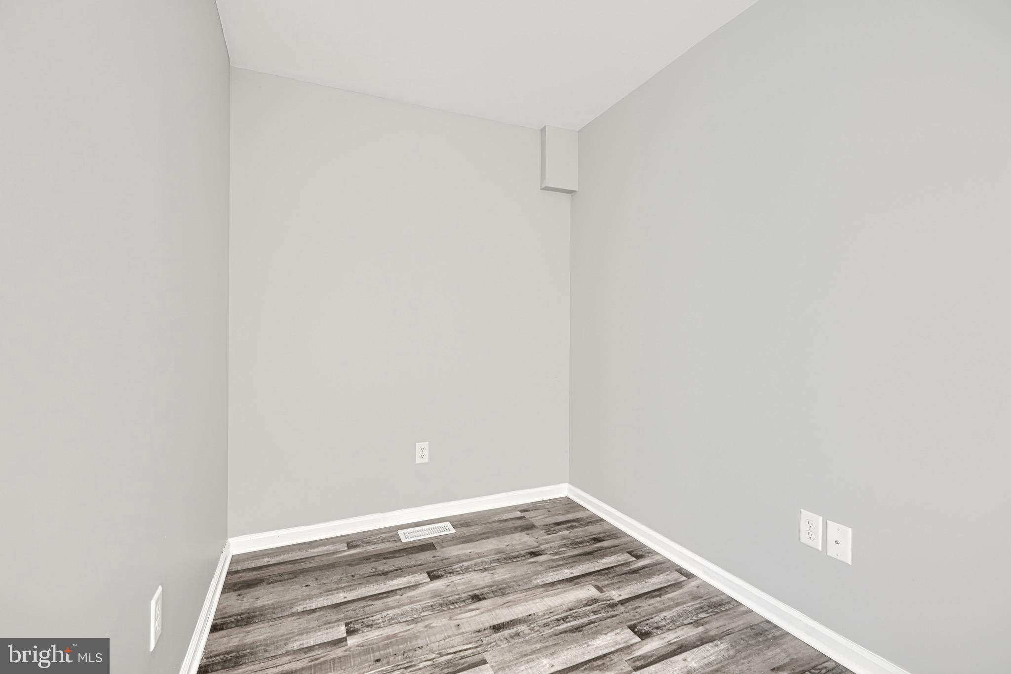 213 Colgate Avenue Baltimore, MD 21222 - Photo 14 of 24 a view of an empty room