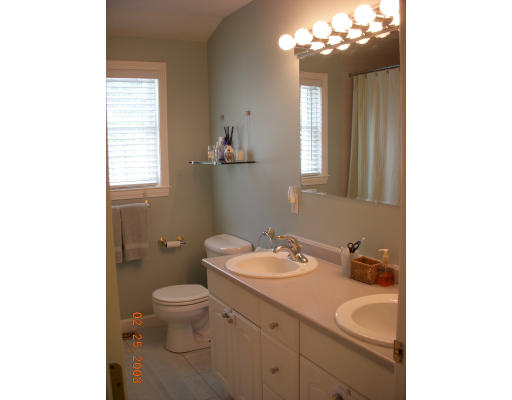 214 Chapin Road Hudson, MA 01749 - Photo 11 of 19 Gallery Image 11
