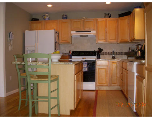 214 Chapin Road Hudson, MA 01749 - Photo 8 of 19 Gallery Image 8
