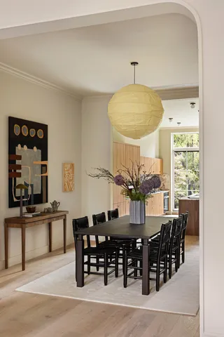 a view of livingroom with furniture