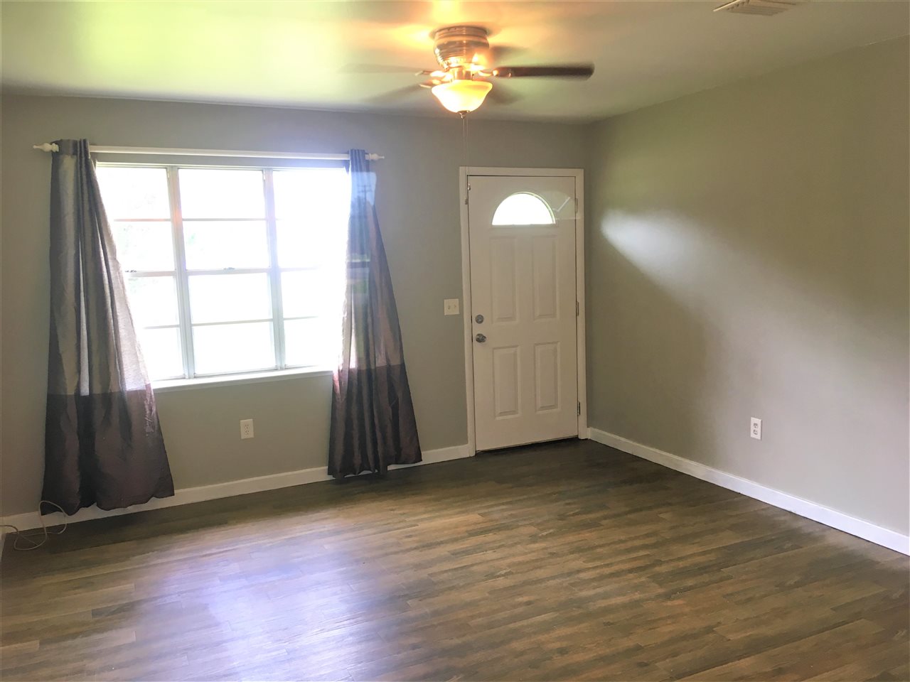 107 West Hickory Street Bay Minette, AL 36507 - Photo 3 of 14