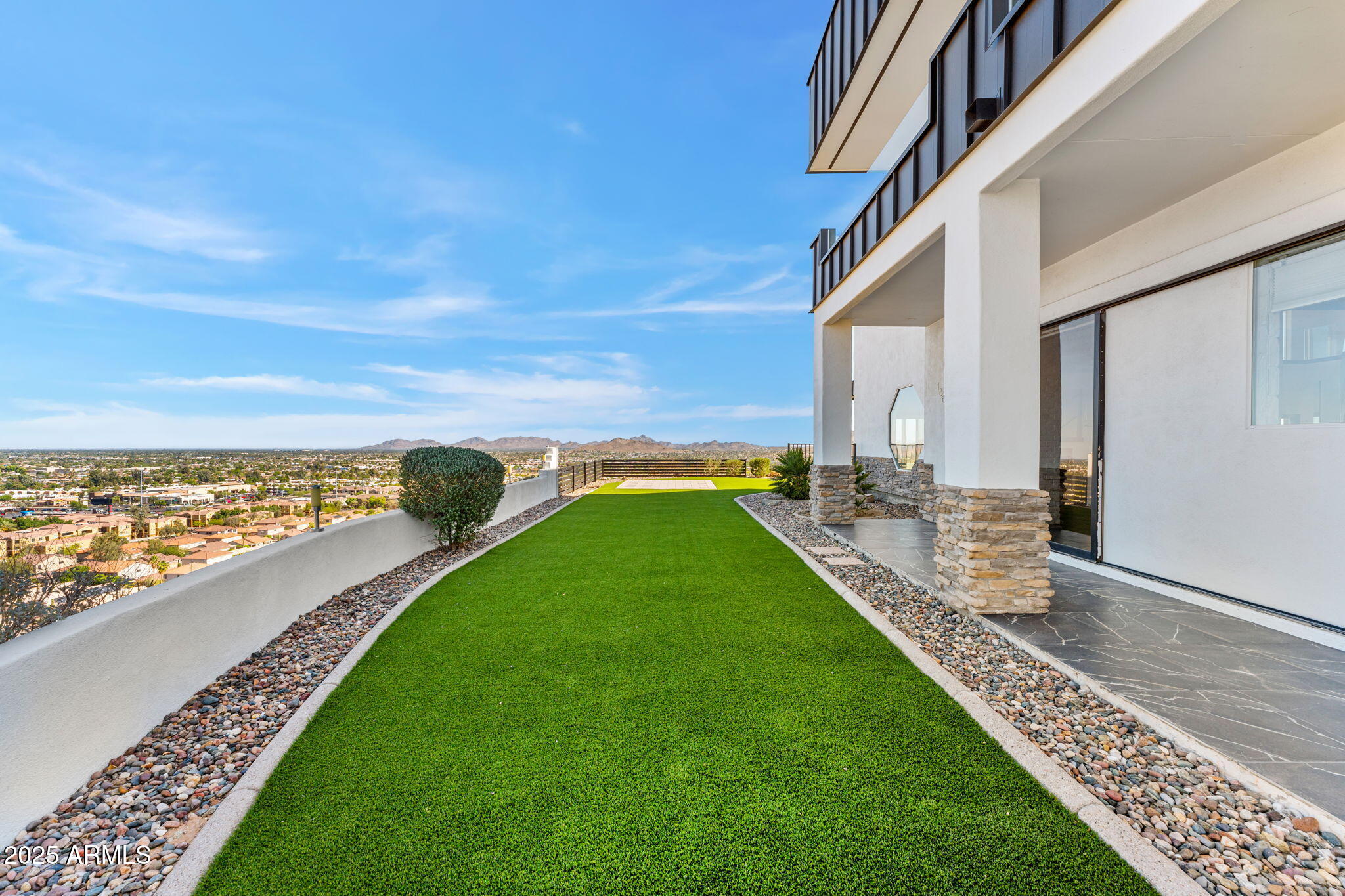 18812 North 22nd Street Phoenix, AZ 85024 - Photo 15 of 71 a view of a yard with an ocean view