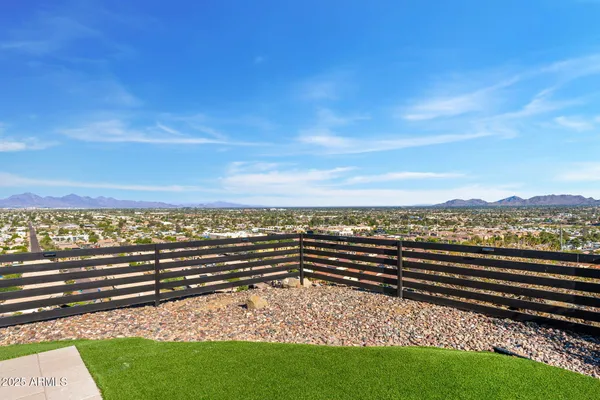 $2,250,000 | 18812 North 22nd Street, Phoenix, AZ 85024