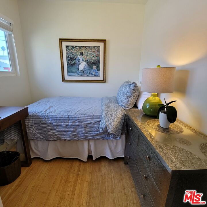 110 Canada Street Ojai, CA 93023 - Photo 21 of 36 a bedroom with a bed and dresser