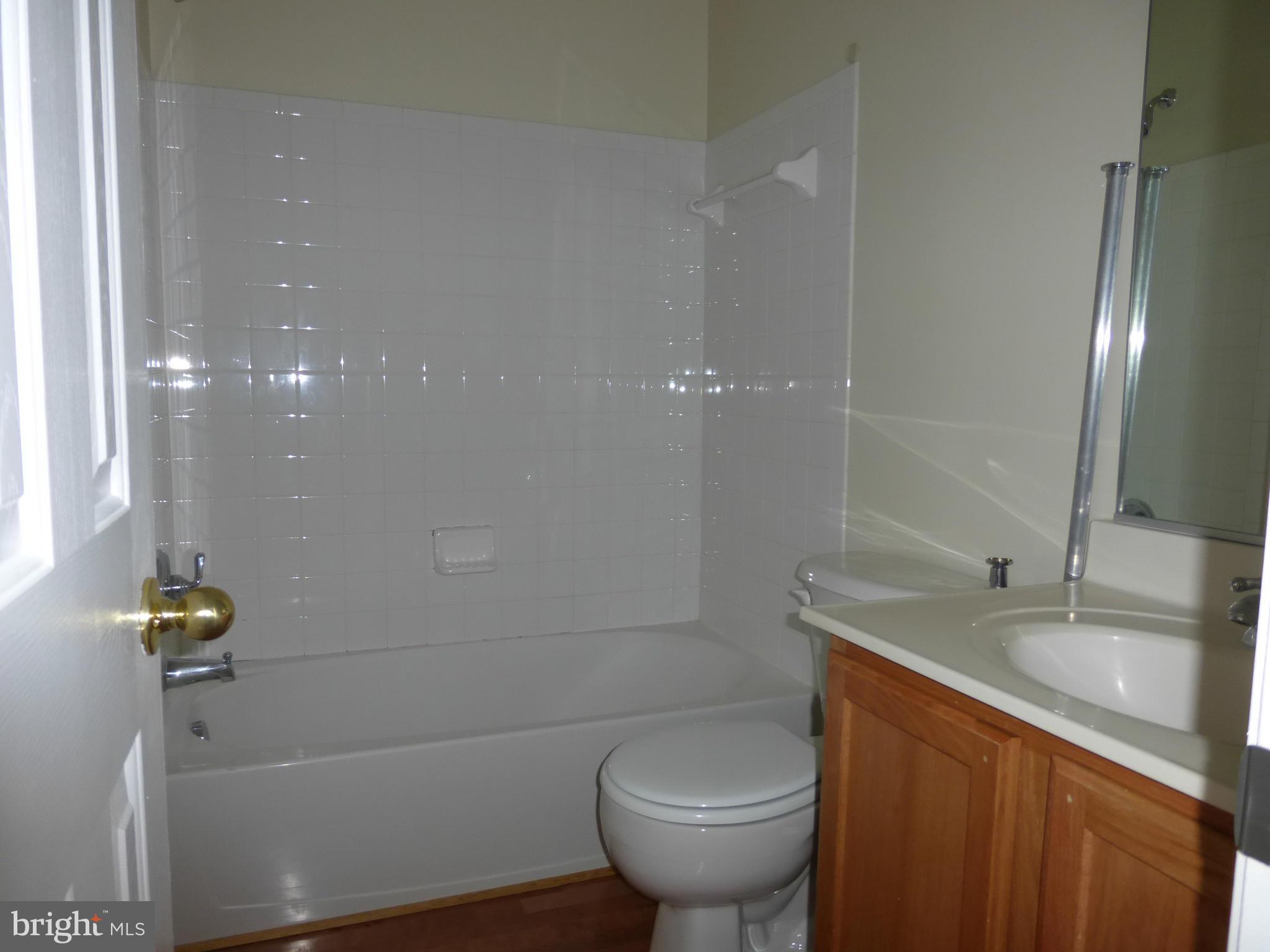 650 Wild Hunt Road Frederick, MD 21703 - Photo 12 of 14 a bathroom with a sink a toilet and shower