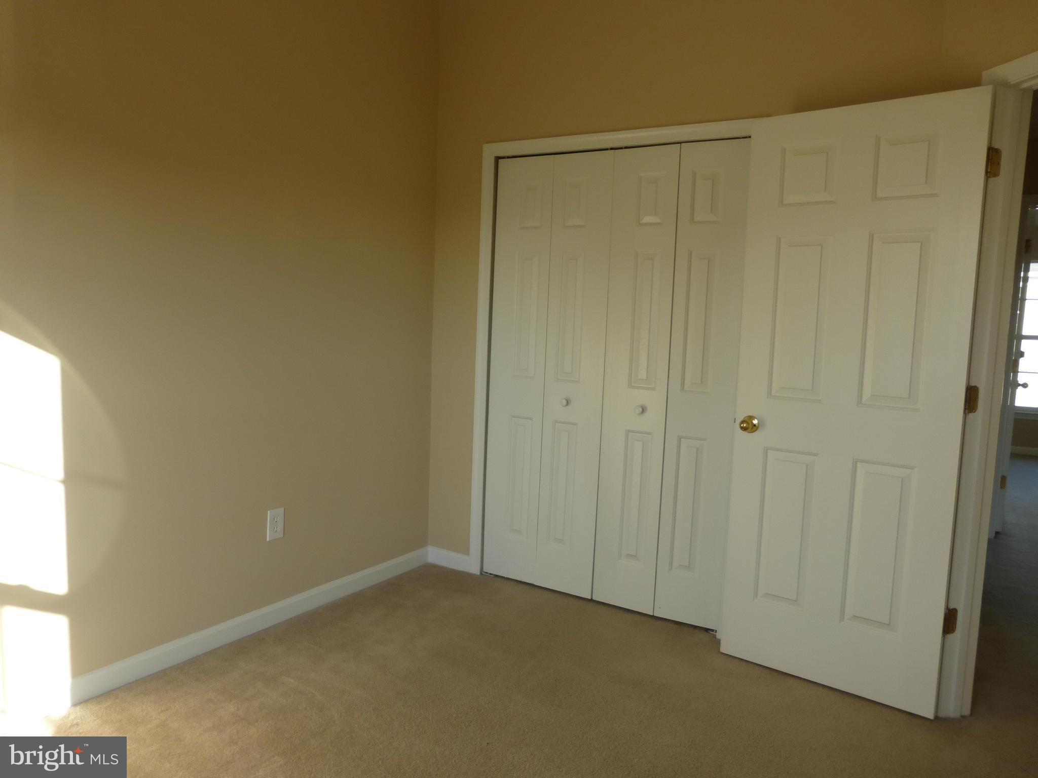 650 Wild Hunt Road Frederick, MD 21703 - Photo 8 of 14 a view of an empty room