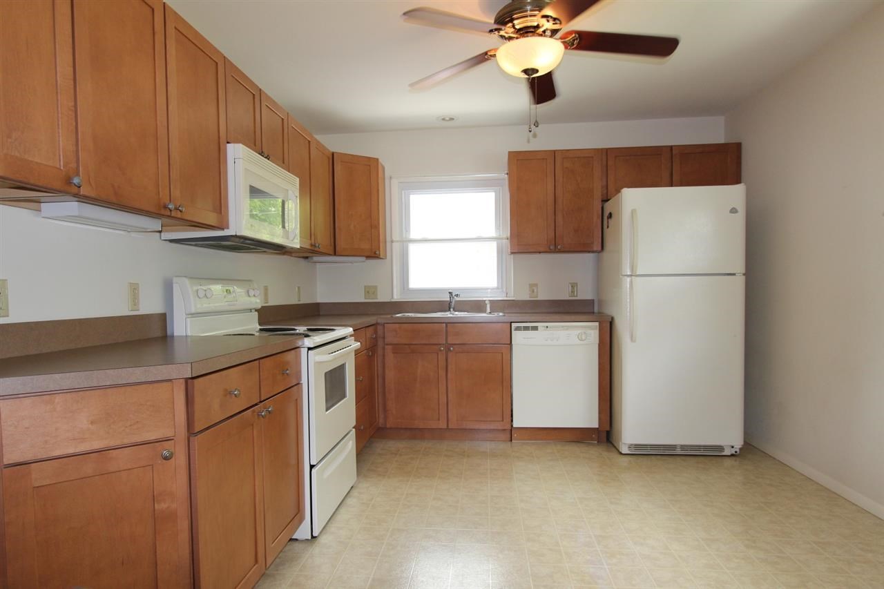 807 Stonebridge Road Evansville, IN 47710 - Photo 4 of 14 Gallery Image 4