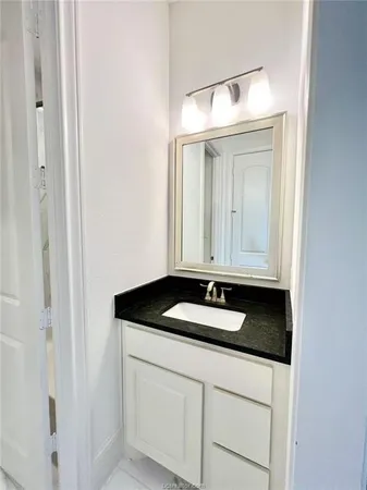 $2,900 | 3903 Eskew Drive, College Station, TX 77845