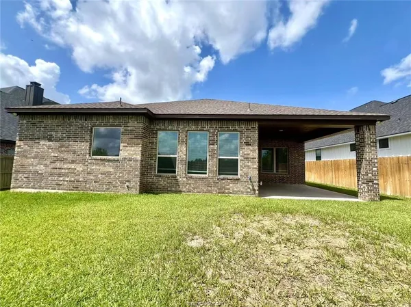 $2,900 | 3903 Eskew Drive, College Station, TX 77845