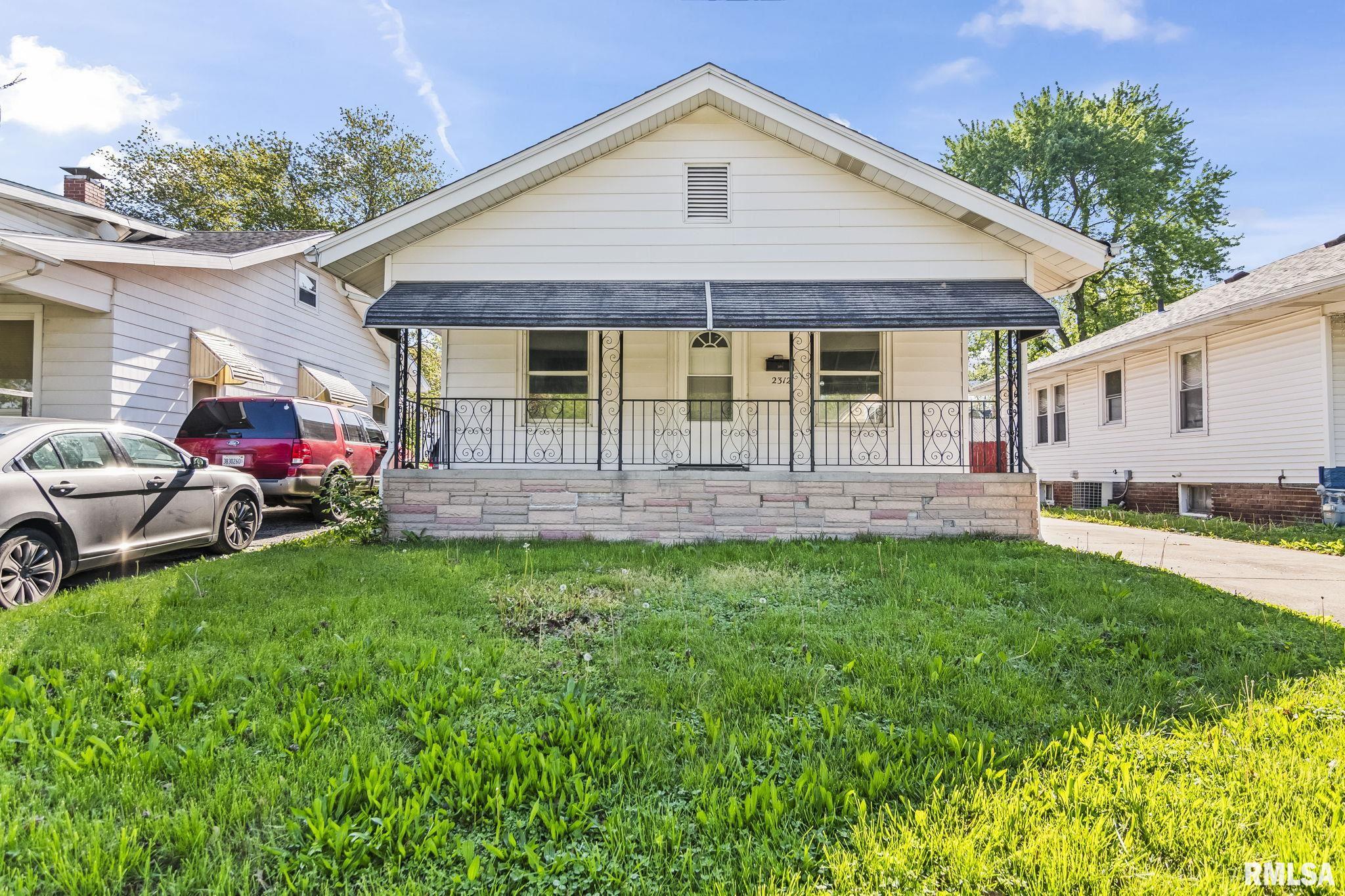 2312 South 9th Street Springfield, IL 62703 - Photo 1 of 33